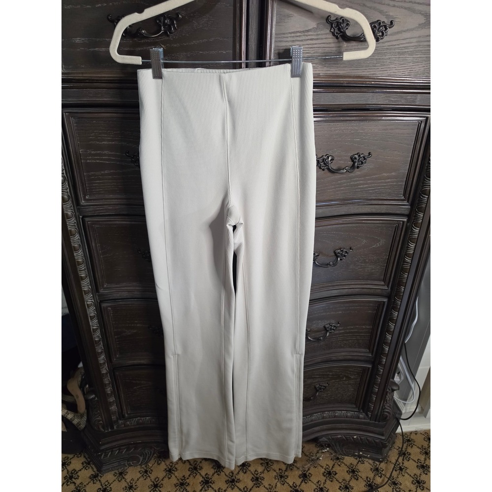 Lululemon Ribbed Flare High Rise Pants Bone White LW5EUBS Size 4 Zip Ankle